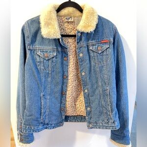 ROXY jean jacket dark wash denim w/ faux fur quilted lining EUC size Large
